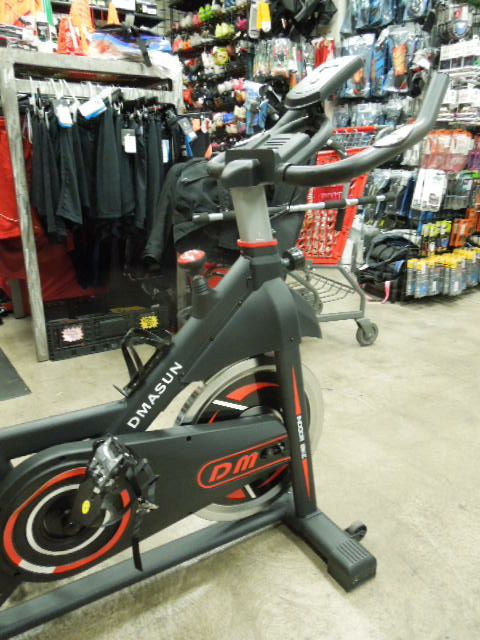Load image into Gallery viewer, Used DMASUN Indoor Cycling Stationary Bike
