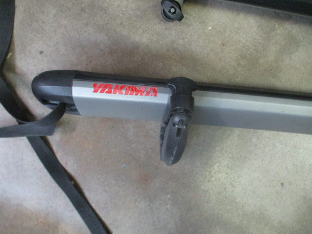 Load image into Gallery viewer, Used Yakima SUP Roof Rack Missing 1 Rubber strap pad (See Pics)
