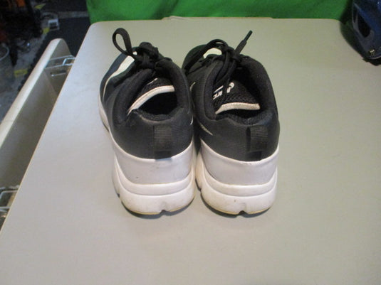 Used Nike Just Do It Size 4.5 Golf Shoes