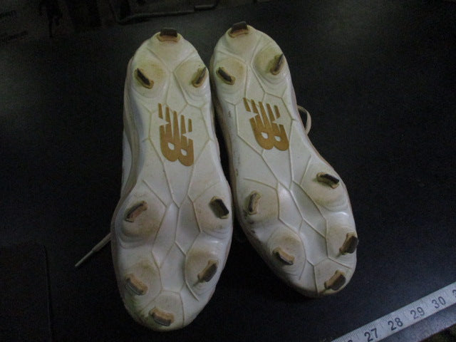 Load image into Gallery viewer, Used New Balance Velo V4 Metal Baseball Cleats Size 7.5
