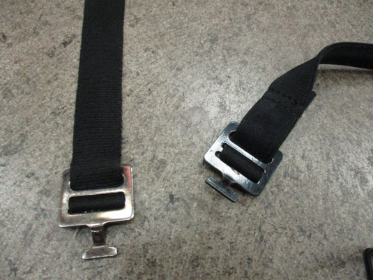 Used Tag Battle Gear Football Shoulder Pads Size Youth XL