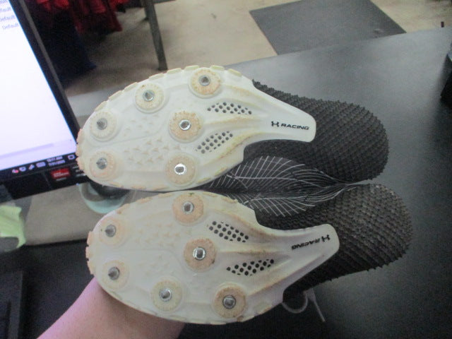 Load image into Gallery viewer, Used Under Armour Kick Spirit 3 Track Spikes Size 6
