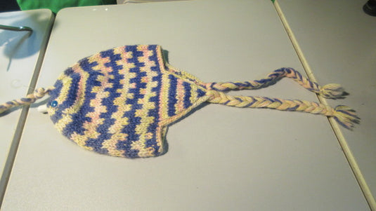 Usewd Winter Knit Hat