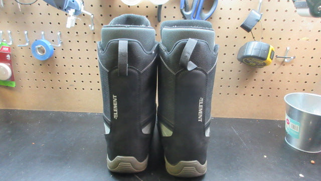 Load image into Gallery viewer, Used 5th Element Boa Snowboarding Boots - Size 8
