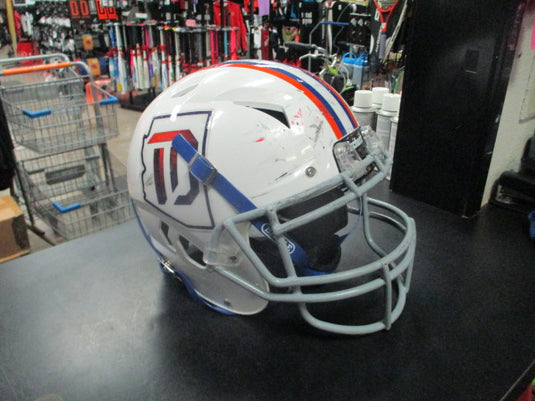 Used Schutt Youth Vengence 2.0  Football Helmet Size Large Last Cert 2025