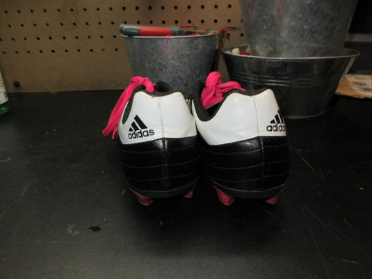 Used Adidas Soccer Cleats - Size Youth 3.5