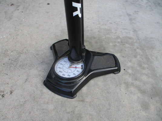 Used Bontrager Charger Floor Pump