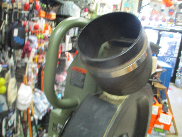 Load image into Gallery viewer, Used Atec M1 Jr. Softball Pitching Machine
