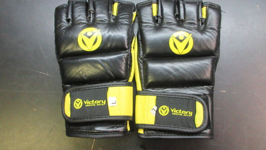 Used Victory Sparring Gloves - Size Large