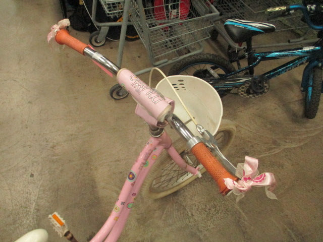 Load image into Gallery viewer, Used Trek Mystic 20" Girls Bike
