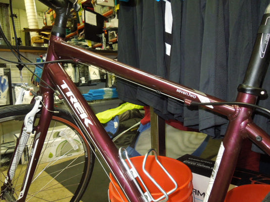 Used Trek 7.2 FX WSD 700cc Hybrid Bicycle