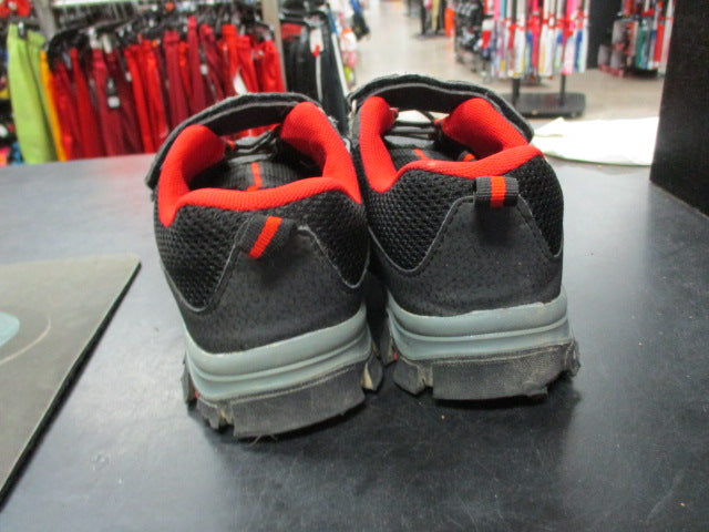 Load image into Gallery viewer, Used hawkwell Size 1 kids Hiking Shoes
