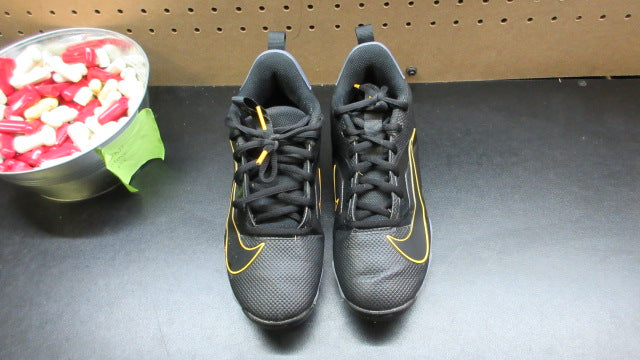Load image into Gallery viewer, Used Nike Alpha Shark Menace Football Cleats - Size Youth 4
