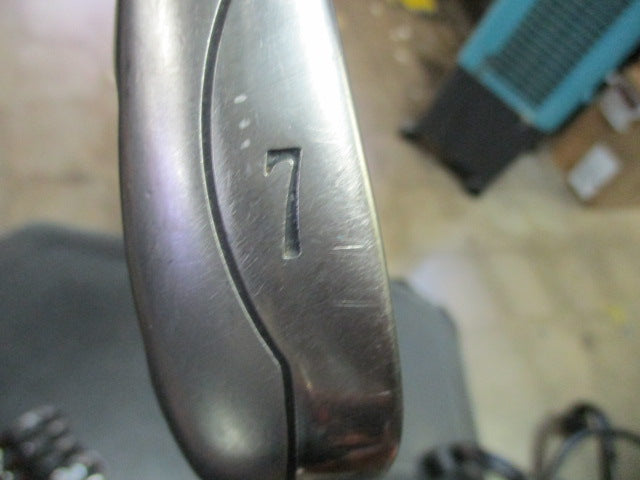 Load image into Gallery viewer, Used Callaway Fusion Wide Sole Women&#39;s Left hand Iron Set P,S,A,6i,7i,8i,9i
