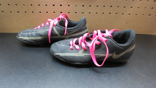 Used Nike Phantom Soccer Cleats - Size Youth 3.5