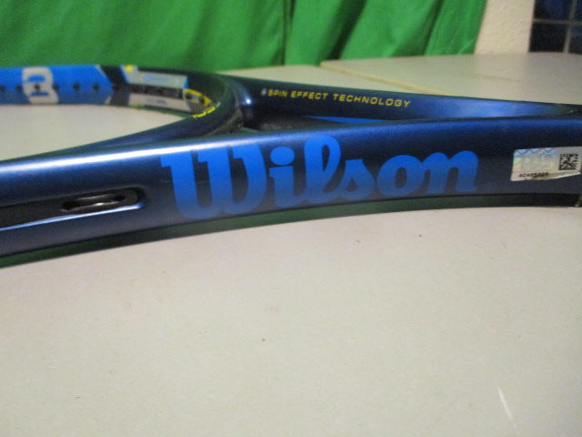 Load image into Gallery viewer, Used Wilson Ultra 103S 27&quot; Tennis Racquet - Unstrung
