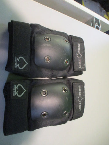 Used Pro Tec Youth Knee Pads