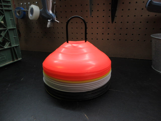 Load image into Gallery viewer, Used SKLZ Agility Cone Set - QTY 16
