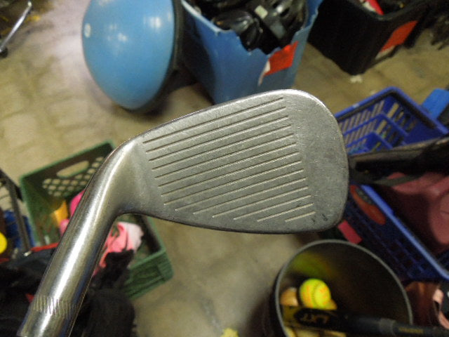 Load image into Gallery viewer, Used Titleist DCI 762 Right Hand 7pc Iron Set 3-9 I
