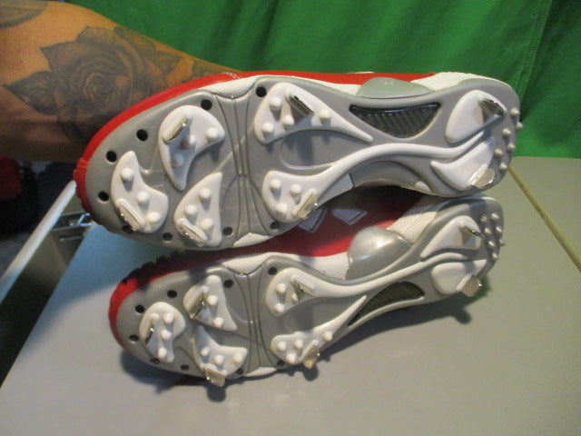 Load image into Gallery viewer, Used  Ringor Diamond Dynasty 2 Size 10.5 Cleats
