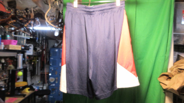 Load image into Gallery viewer, Used Nike Basketball Shorts - Size Large
