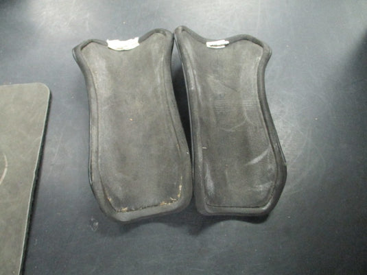 Used Adidas Youth Soccer Shin Guards