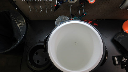 Used Igloo 5 Gallon Cooler
