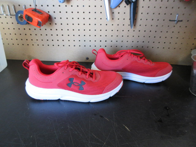 Load image into Gallery viewer, Used Under Armour Charged Assert 10 Running Shoes - Size 12
