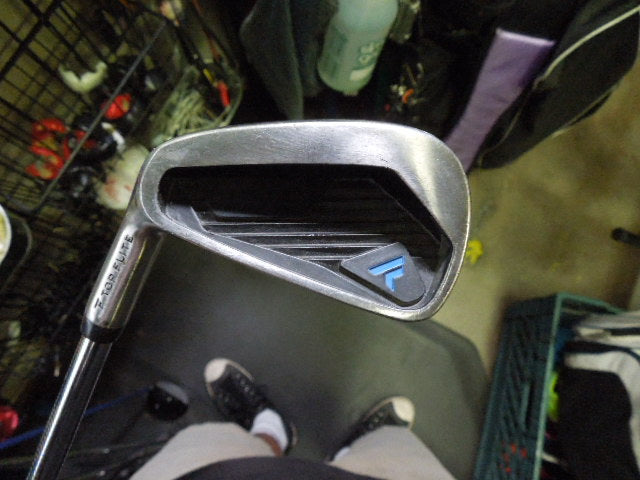Load image into Gallery viewer, Used Top Flite 7pc Left Hand Ti Matrix Golf Club Set 6-9i, Wedge, 5h, 3w
