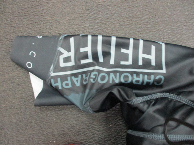 Load image into Gallery viewer, Used athlos Size Medium Cycling Shorts
