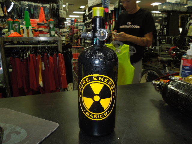 Load image into Gallery viewer, Used Pure Energy Flat Bottom Aluminum Tank 48cu / 3000psi
