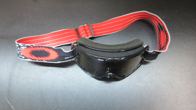 Load image into Gallery viewer, Used Oakley Motorcross Goggles
