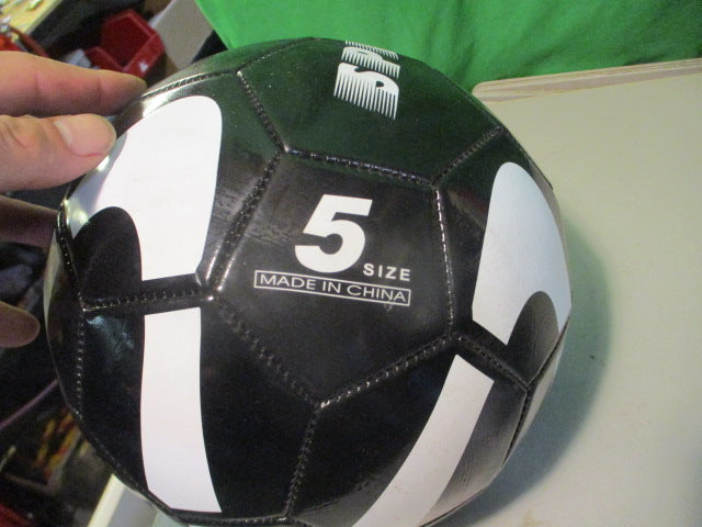 Load image into Gallery viewer, Used Momentum Brands Speed Size 5 Soccer Ball
