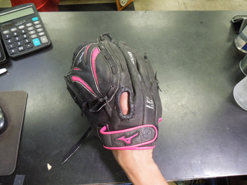 Load image into Gallery viewer, Used Mizuno Finch 11.5" LHT Softball Glove
