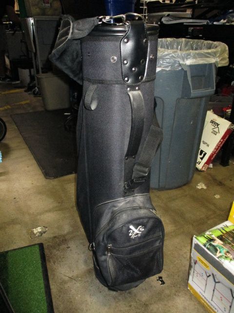 Used 2XS Golf Stand Carry Bag in Black