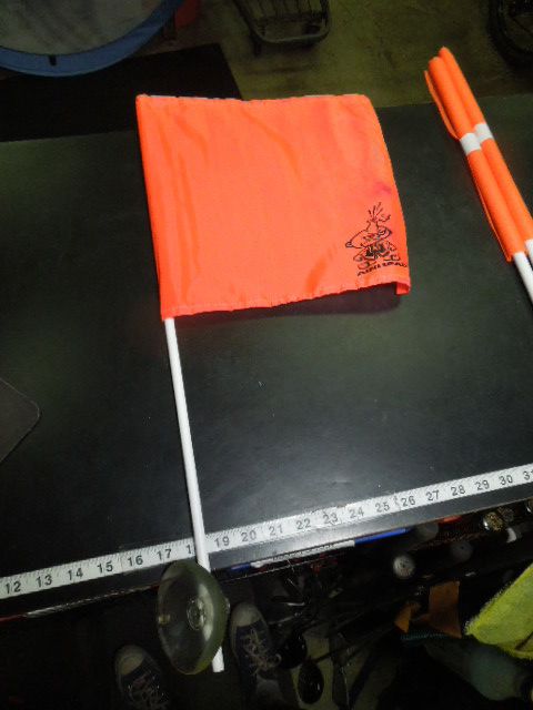Load image into Gallery viewer, Used Airhead Kwik Tek Water Sports Safety Flag
