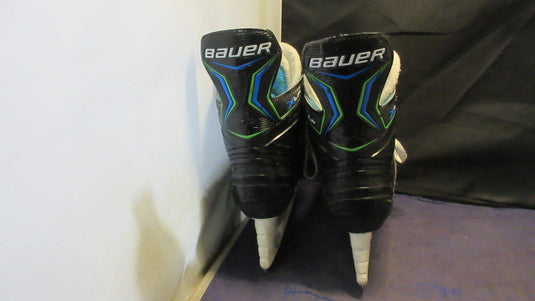 Used Bauer XLP Hockey Skates Size Youth