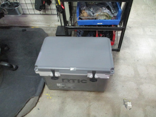 Used Rtic 32QT Ultralight Camping Cooler
