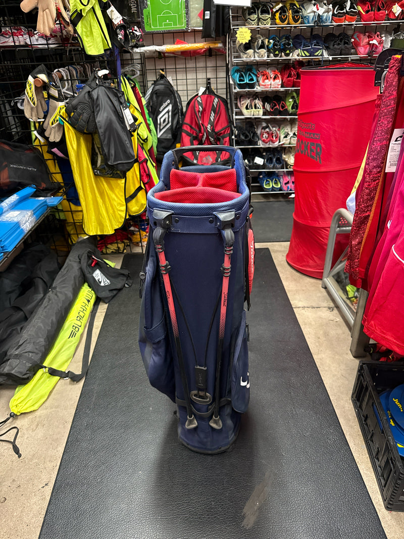Load image into Gallery viewer, Heavy Use Titleist 4 Players Golf Stand Bag
