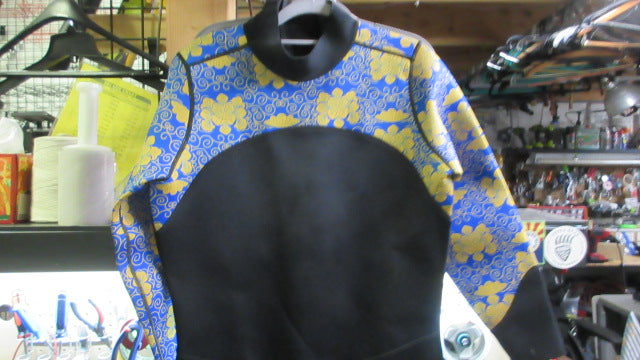 Load image into Gallery viewer, Used Hevto Coral.I Womens Wetsuit - Size XXL
