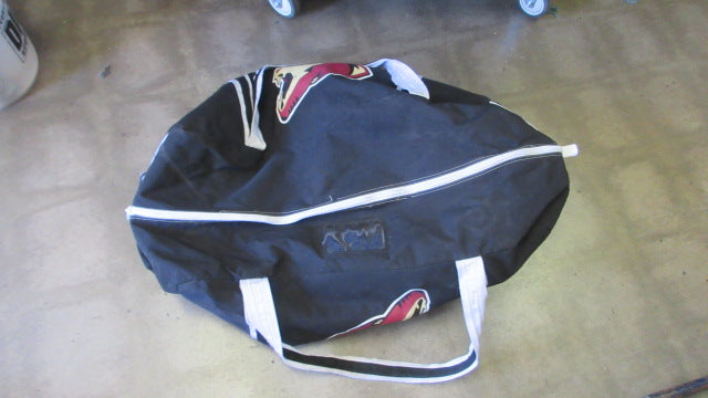 Load image into Gallery viewer, Used Z2Bags Hockey Duffle
