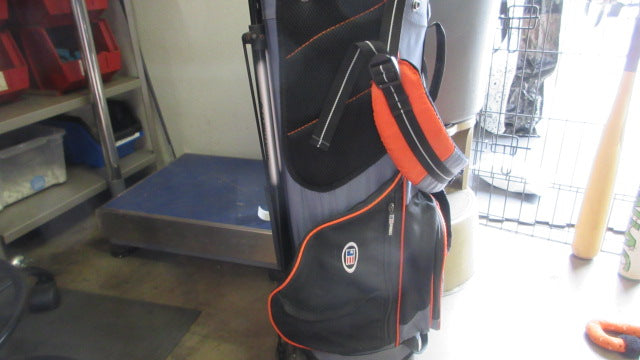 Load image into Gallery viewer, Used U.S. Kids Golf Bag
