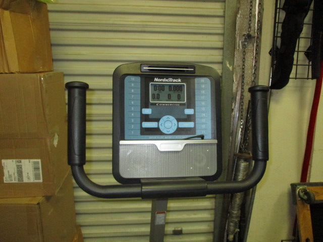 Load image into Gallery viewer, Heavy Use NordicTrack Commercial 400 Recumbent Bike
