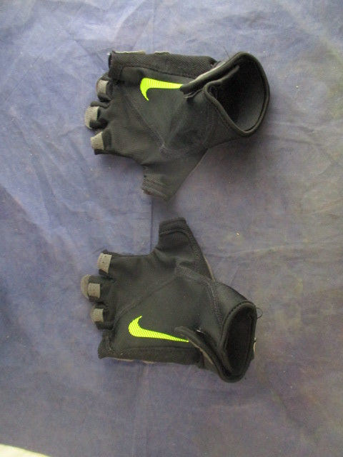 Load image into Gallery viewer, Used Nike Elemental Fitness Gloves Adult Size Large
