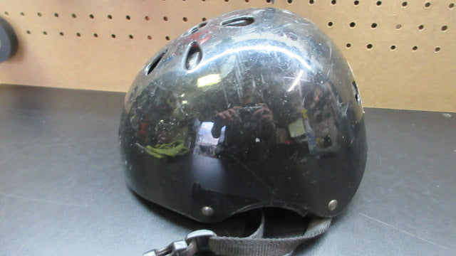 Load image into Gallery viewer, Used Skating Helmet - Size XS
