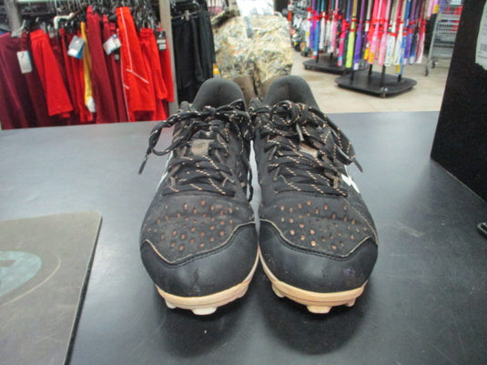 Used Under Armour Leadoff Size Youth 5.5 Cleats