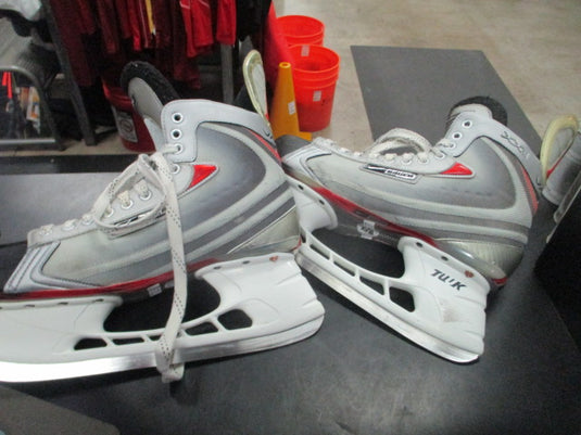 Used Bauer Vapor XXII Size 12D Ice Hockey Skates