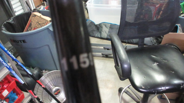 Load image into Gallery viewer, Used Swix 115cm Downhill Ski Poles
