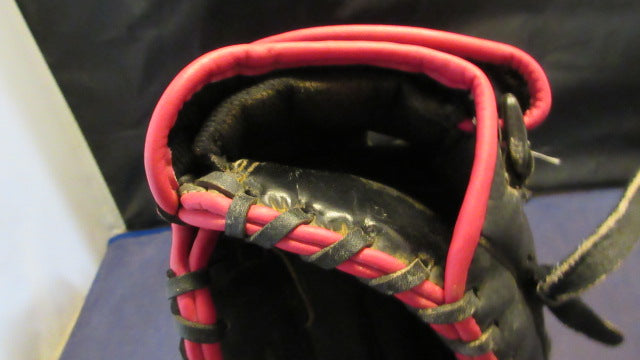 Load image into Gallery viewer, Used Mizuno Finch Fastpitch 11.5&quot; GPP 1155F2 Glove - RHT

