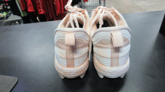 Load image into Gallery viewer, Used New Balance 3000 Size 8.5 Baseball Cleats
